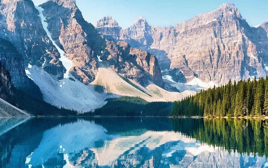 Case-Foto von Berge & Meer: Berg- und Seeblick.